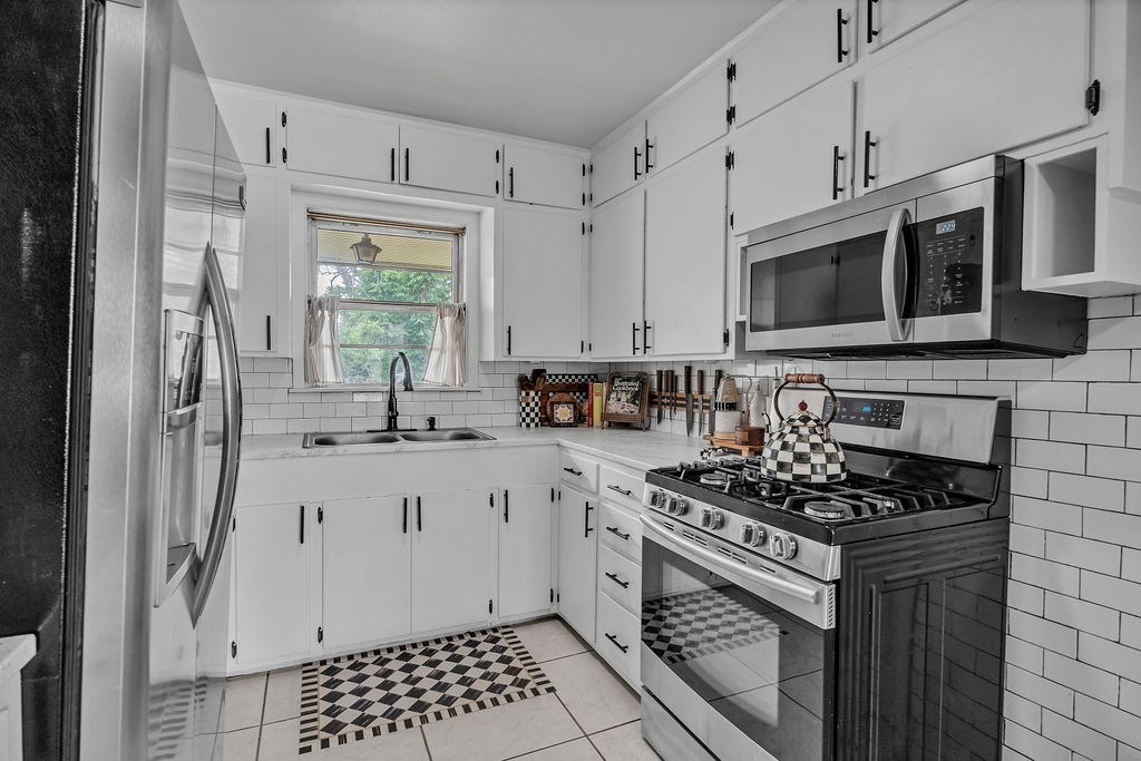 1711 Harvard Ave Property Photo 7