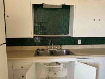 2400 College Ave Property Photo 25