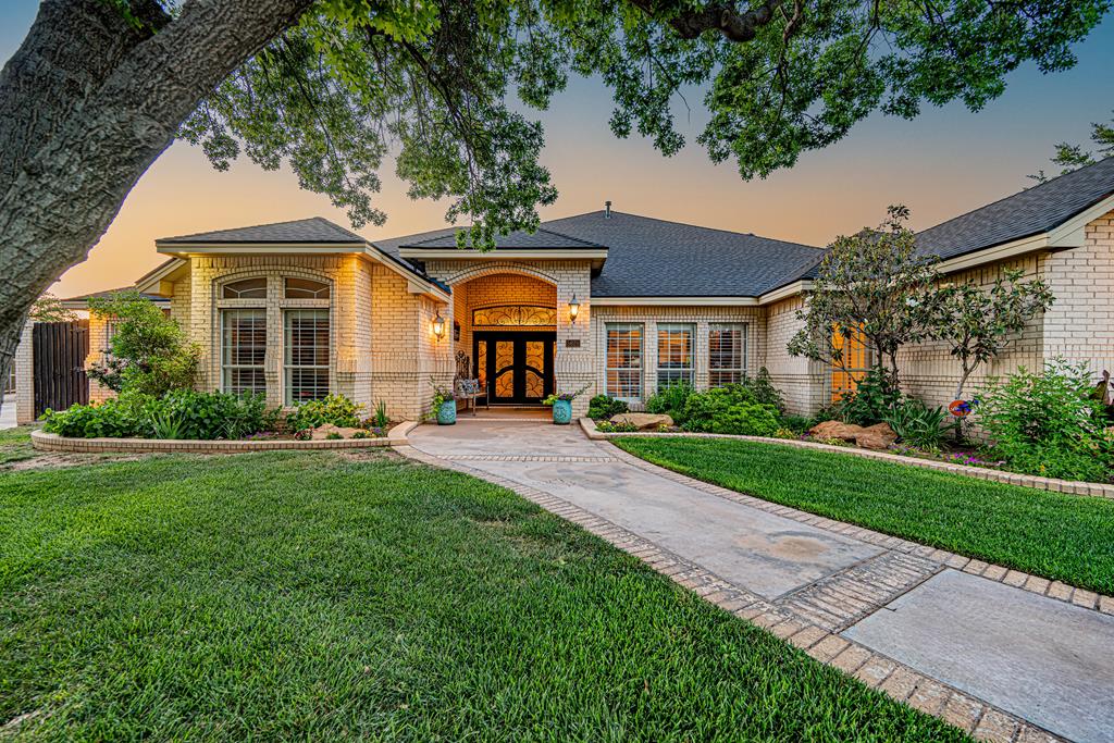 5620 Drexel Court Property Photo 1