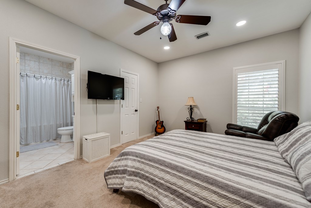 5620 Drexel Court Property Photo 31