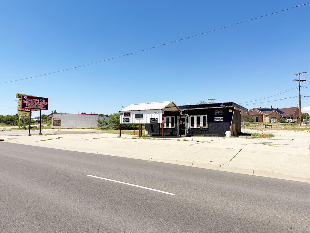 610 Lamesa Hwy Property Photo 1