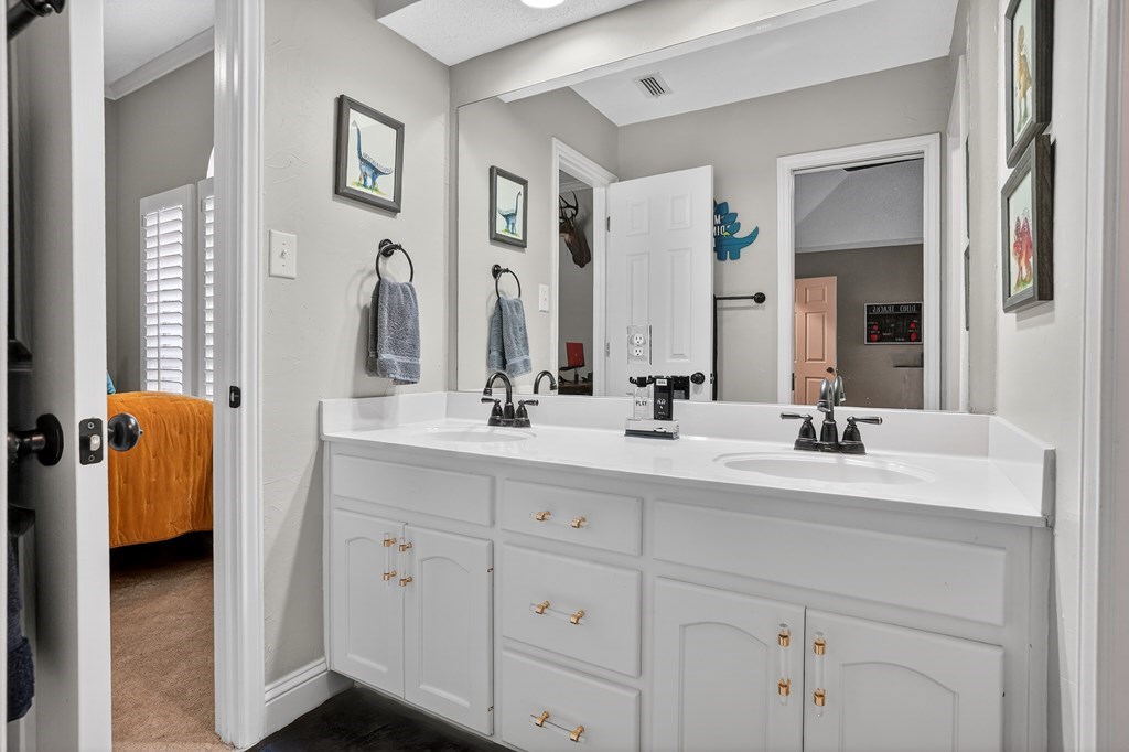 5329 Ridgefield Court Property Photo 58