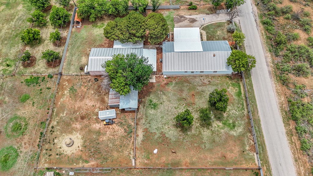 5512 Oriole Dr Property Photo 2