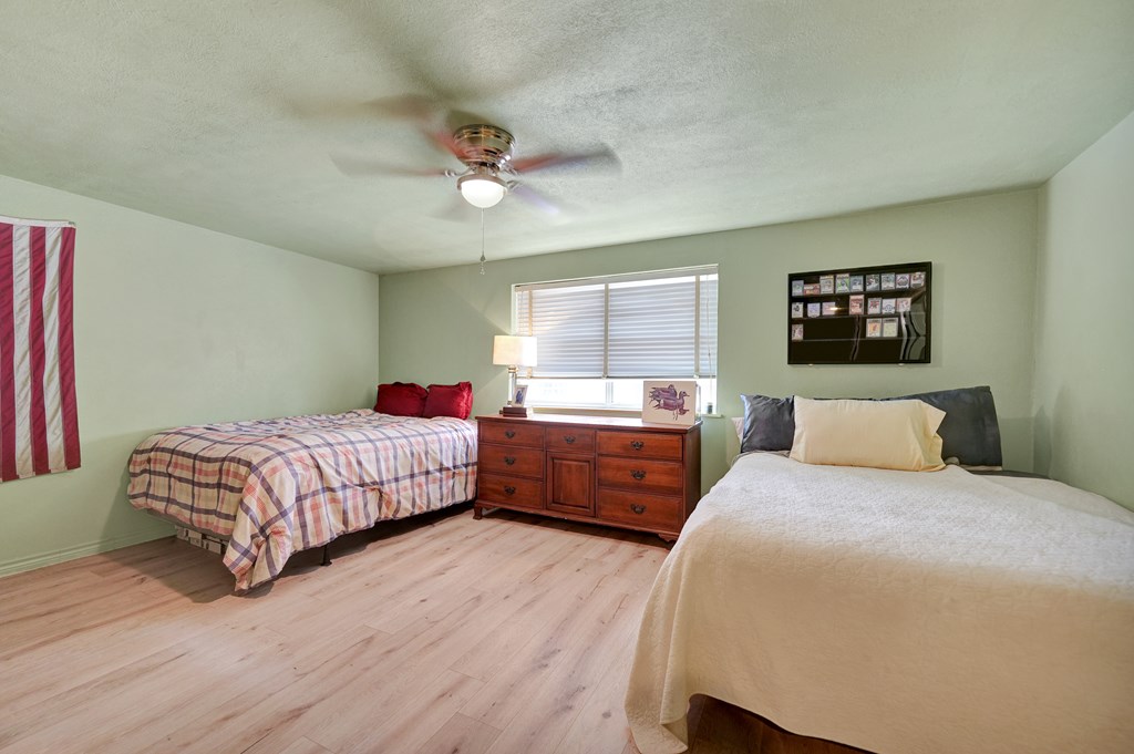 5512 Oriole Dr Property Photo 14