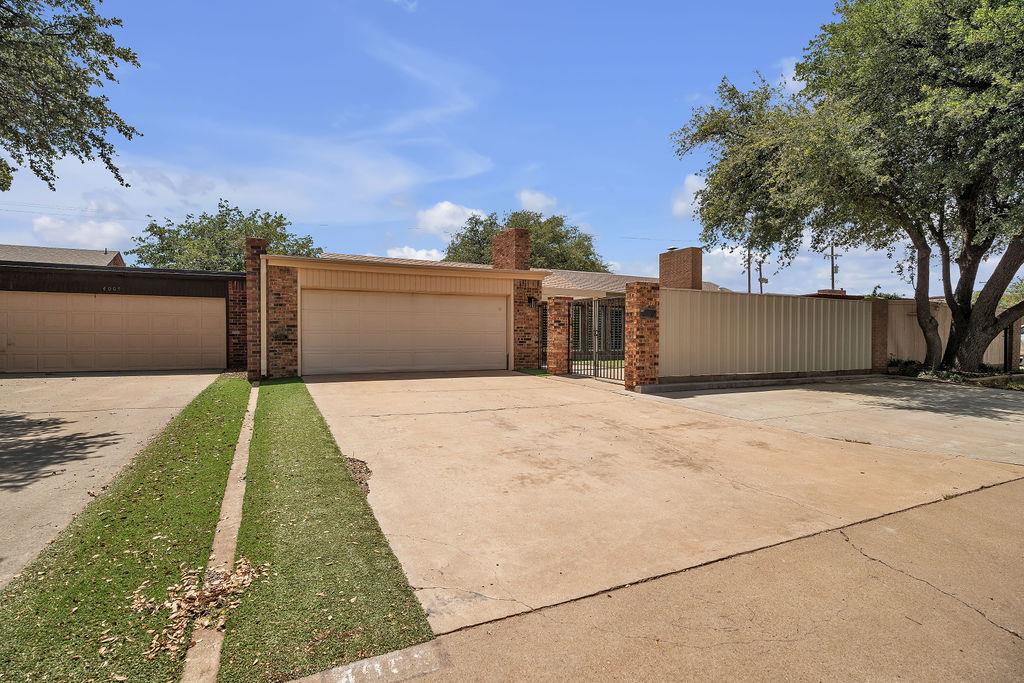 4009 Lakeside Dr Property Photo 1
