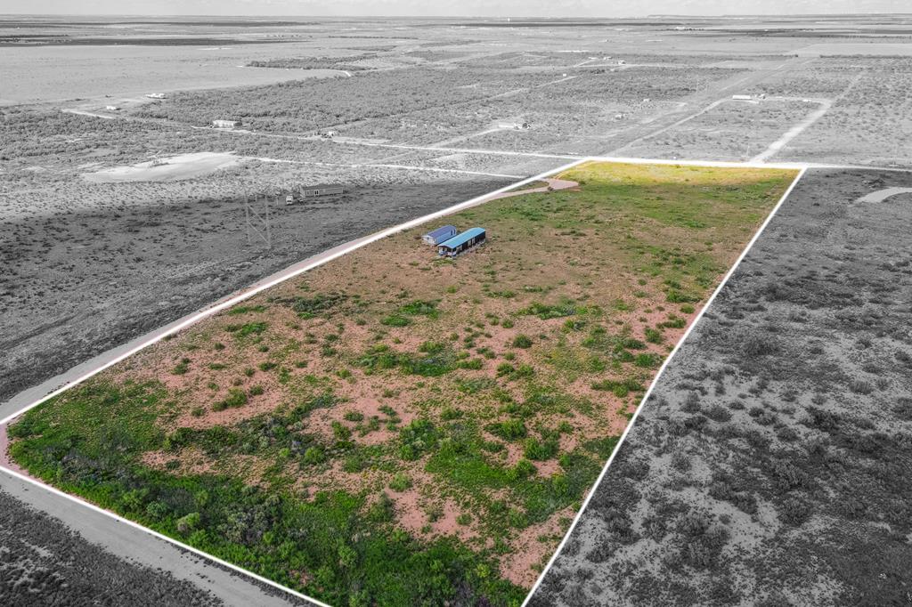 1923 Private Road Montoya Property Photo 1