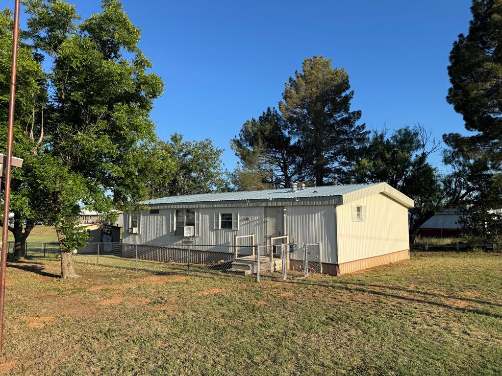 4144-40 W County Rd 254 Property Photo 1