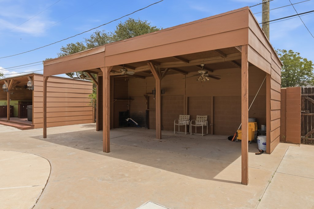 2603 Frontier Dr Property Photo 37