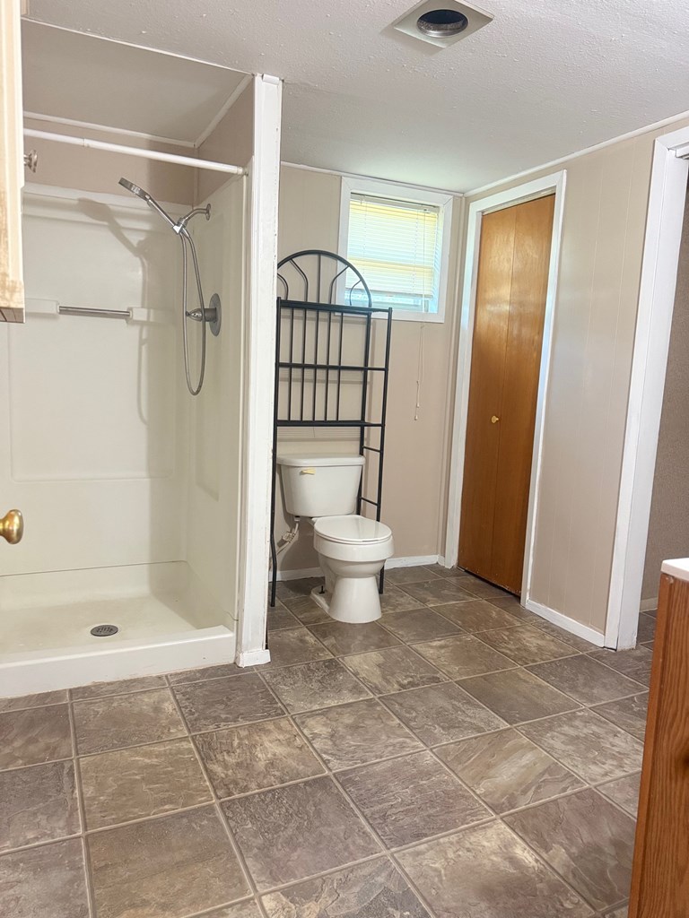 802 N California Ave Property Photo 12