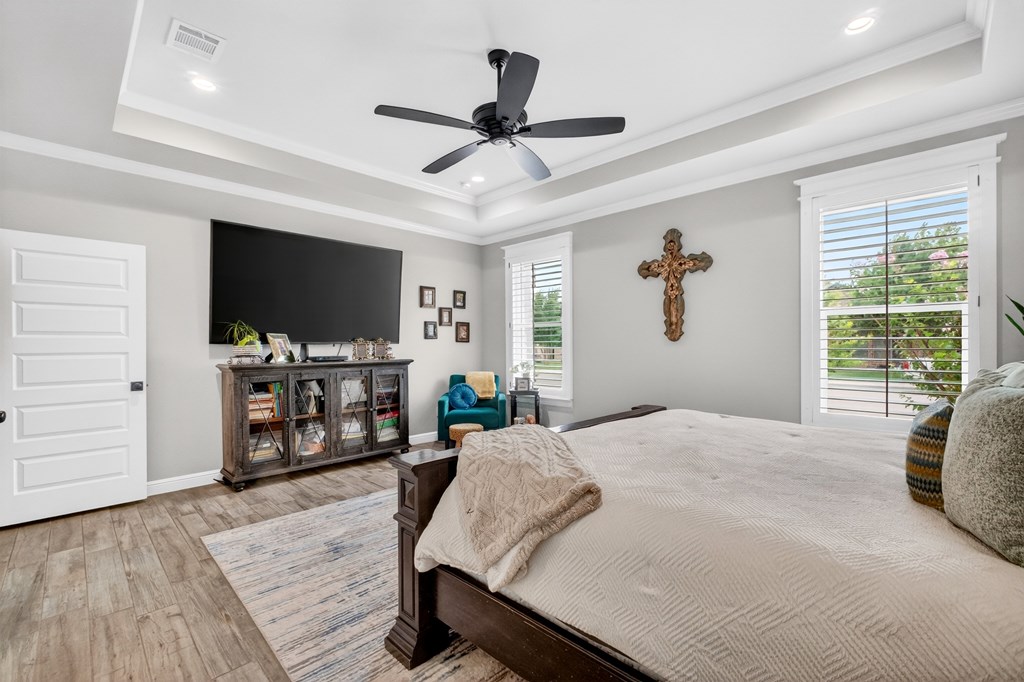 4500 Corona Ct Property Photo 18