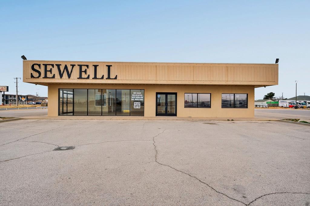 3832 W Wall St Property Photo 1