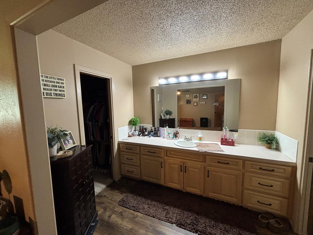 3706 Fm 1607 Property Photo 26