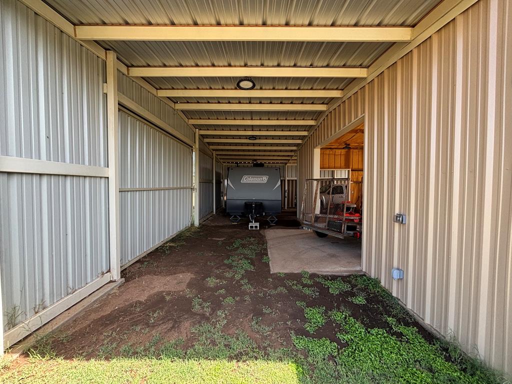3706 Fm 1607 Property Photo 45
