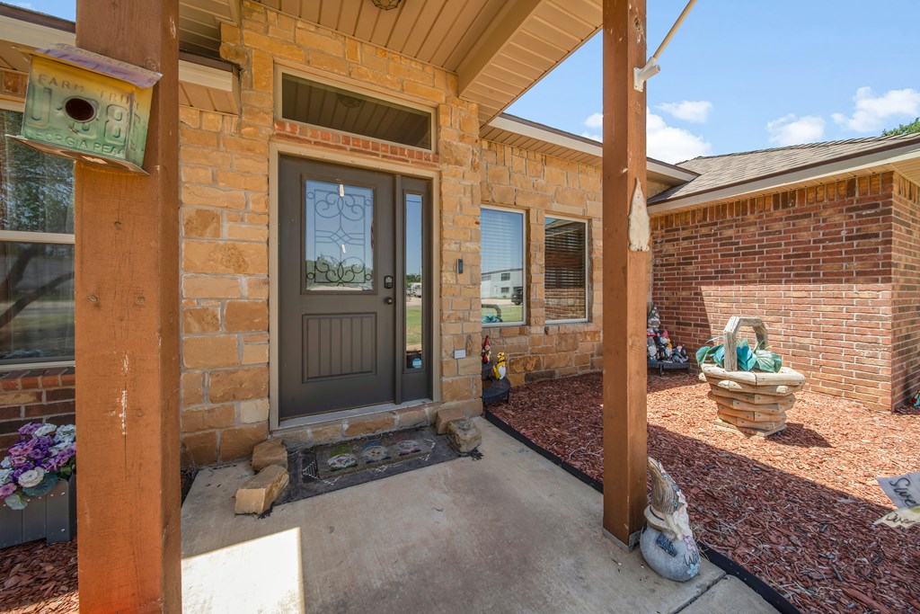 107 Echols Dr Property Photo 6