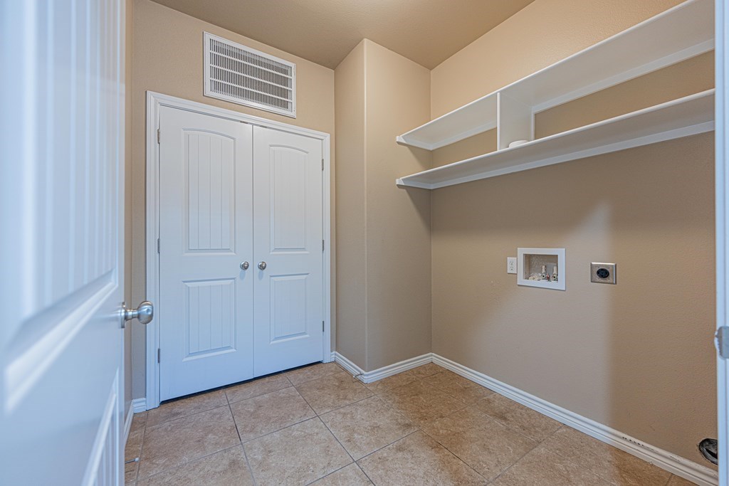 907 Old Course Road Property Photo 24