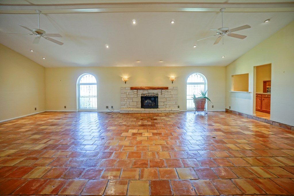 3509 Mockingbird Lane Property Photo 13