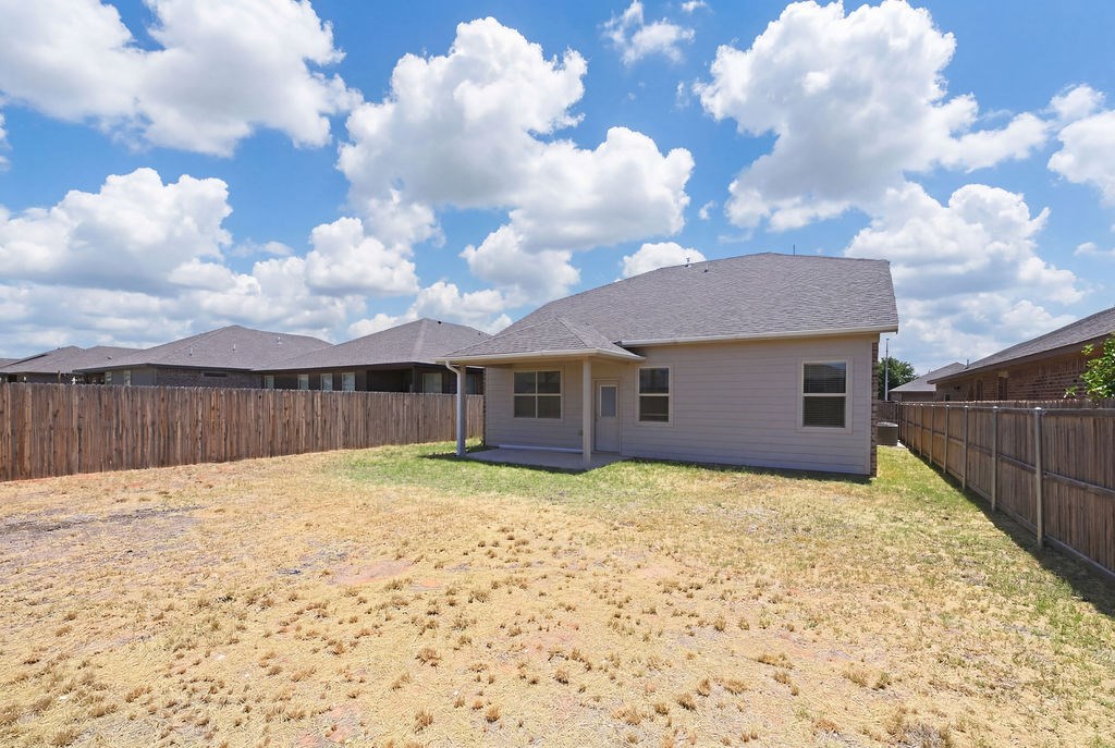 1719 Twin Falls Dr Property Photo 37
