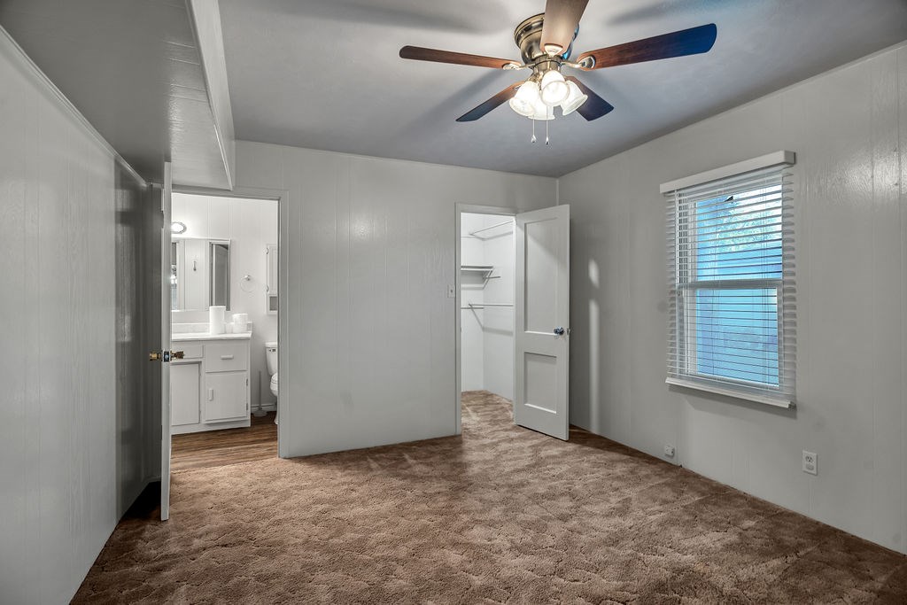 410 N College St Property Photo 14