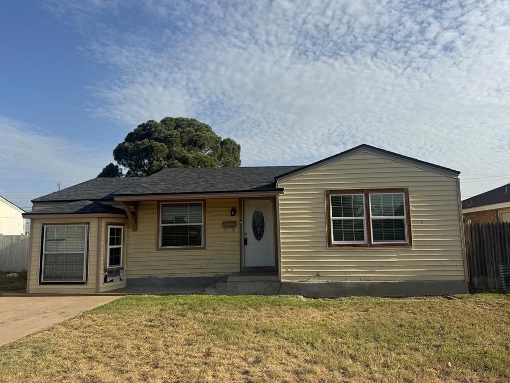 3214 Hill Ave Property Photo 1