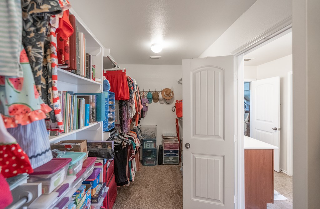 614 Dimaggio Ct Property Photo 24