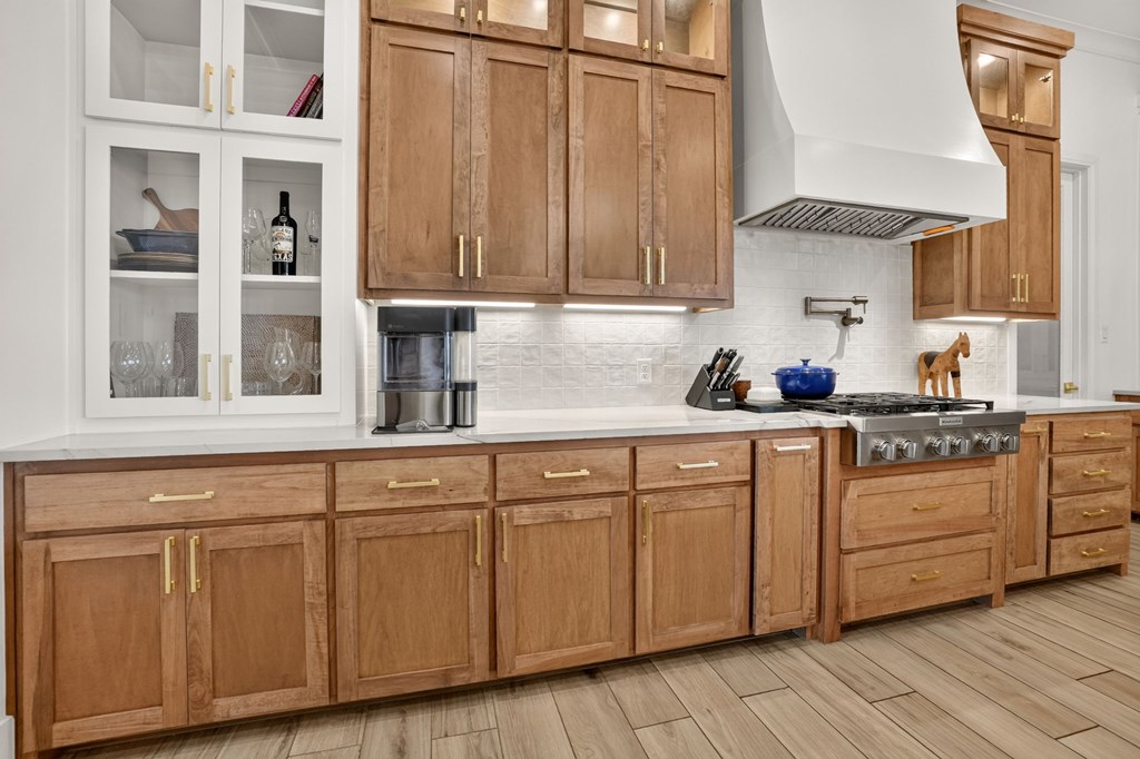 5012 Riverside Property Photo 15