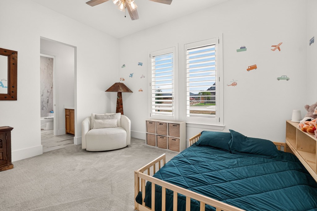 5012 Riverside Property Photo 39