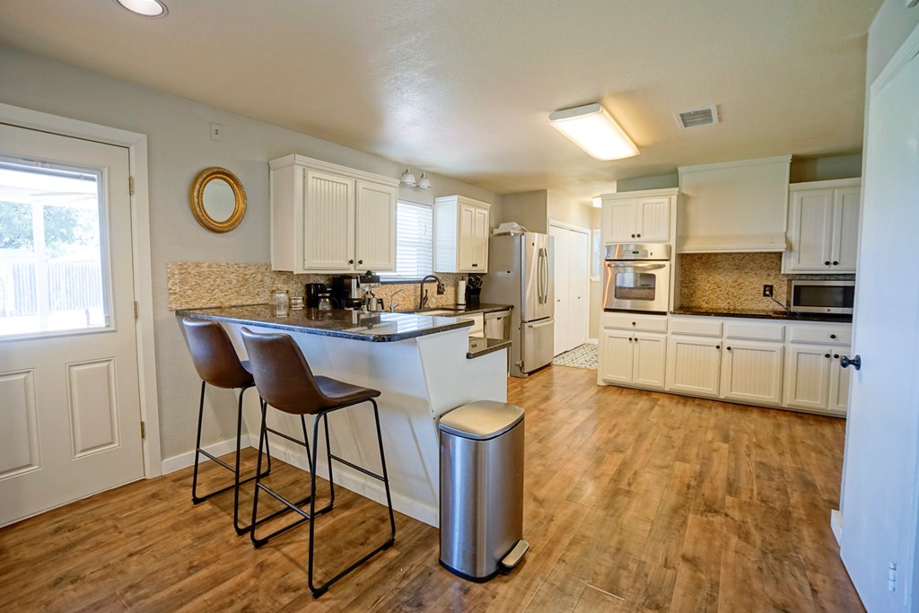 50096530 Property Photo 11
