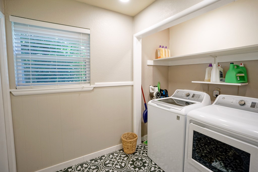 50096530 Property Photo 17