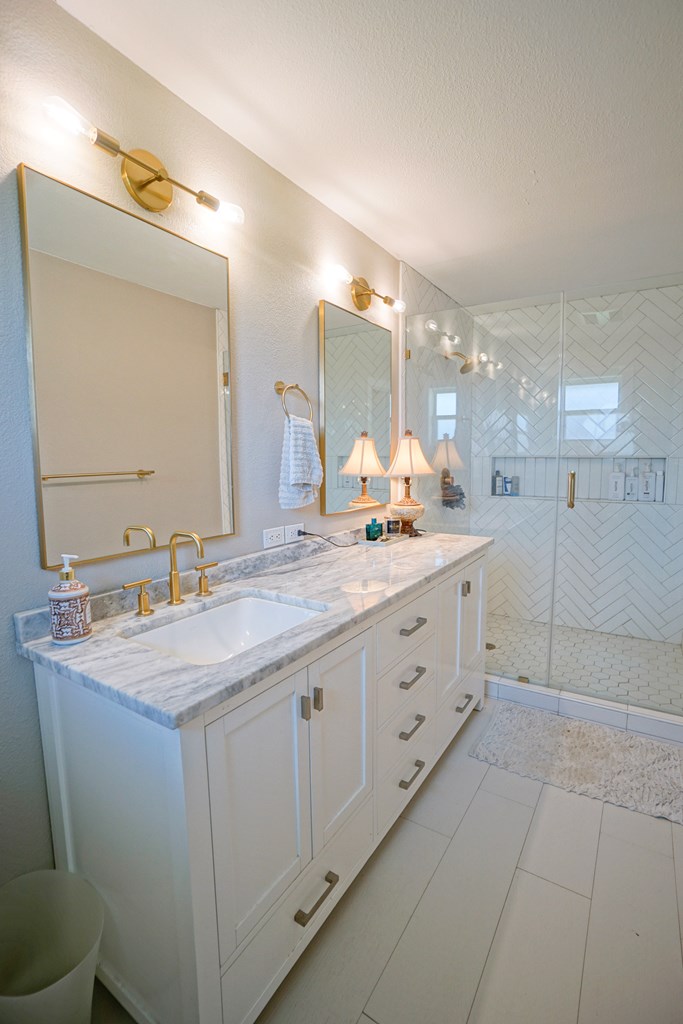 50096530 Property Photo 21