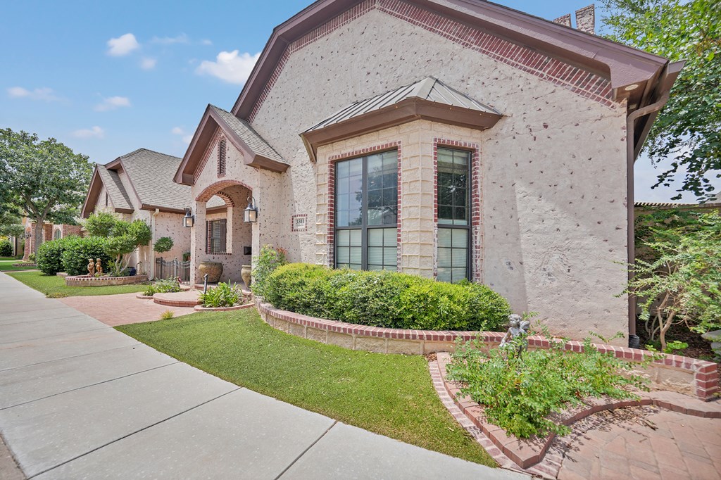 3311 Ebbets Property Photo 3