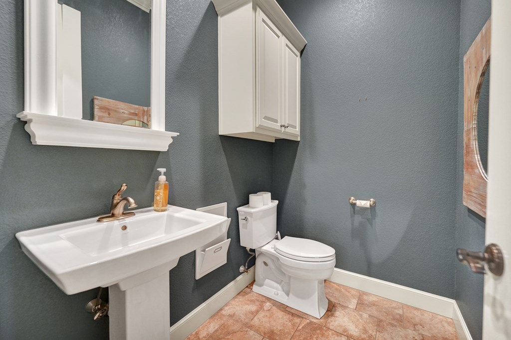 3311 Ebbets Property Photo 40