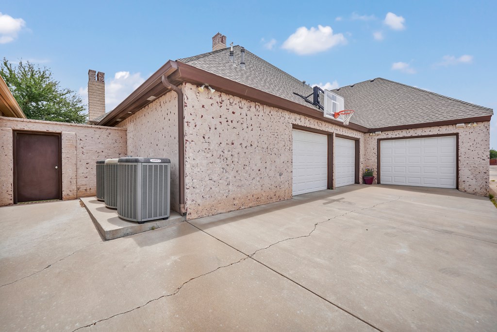 3311 Ebbets Property Photo 60