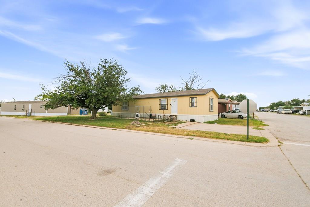 7100 Airline # 861 Property Photo 1