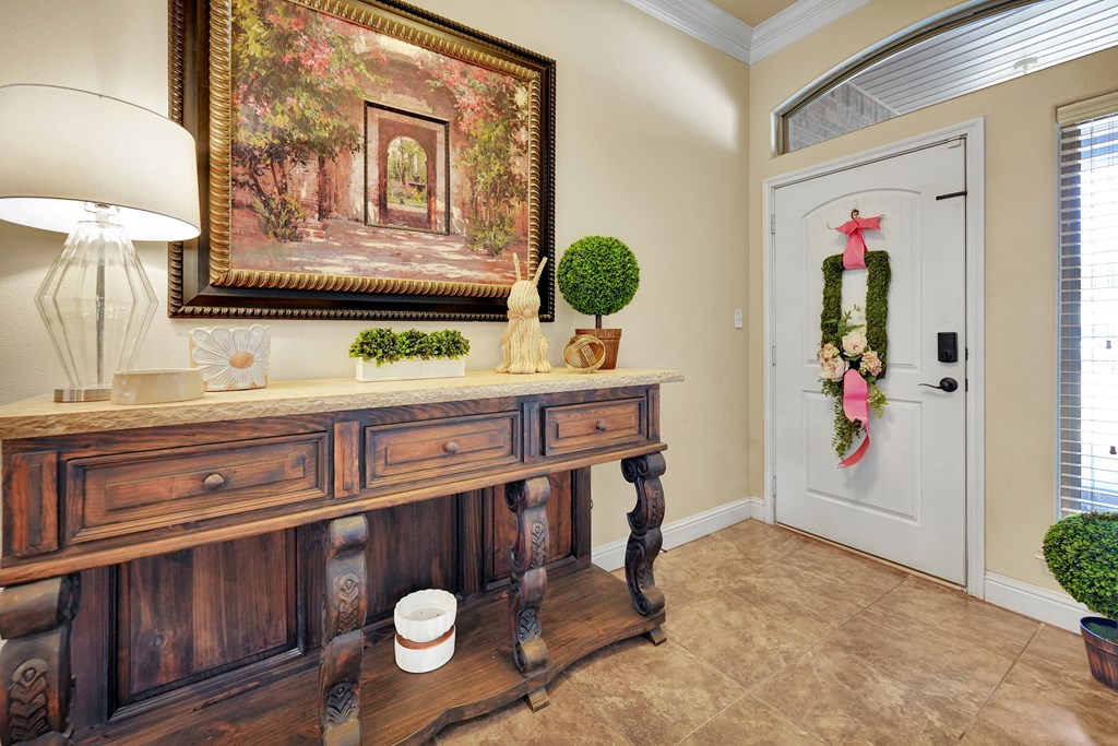 5609 Champions Dr Property Photo 7