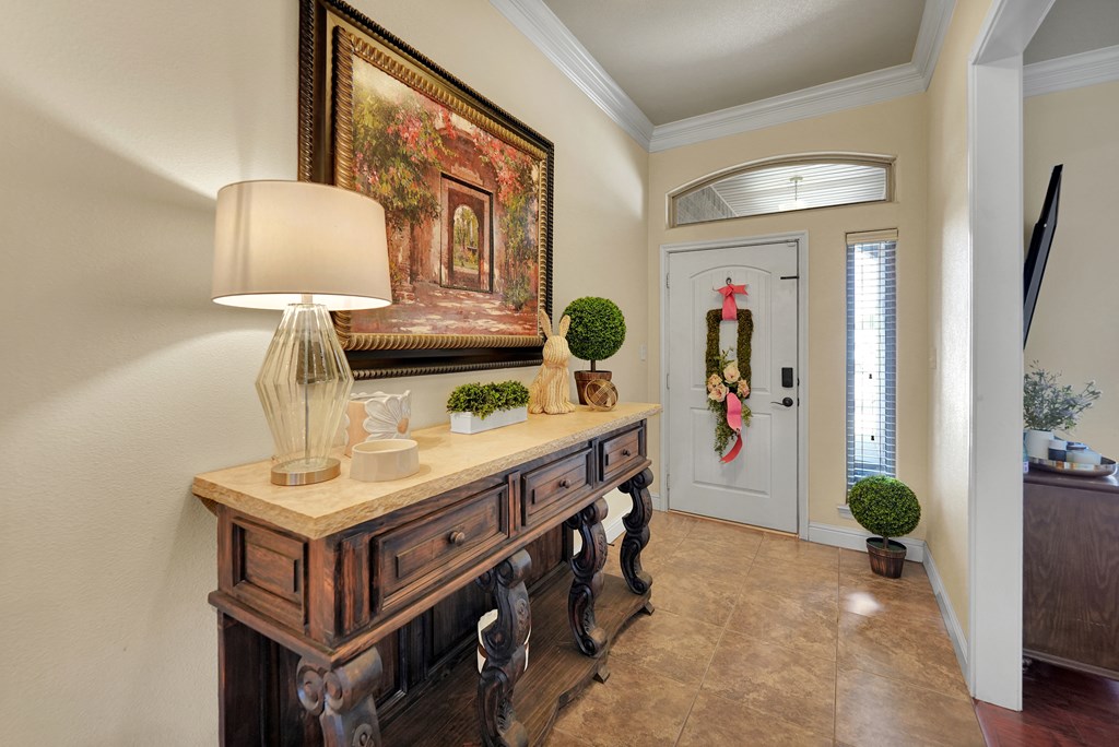 5609 Champions Dr Property Photo 8