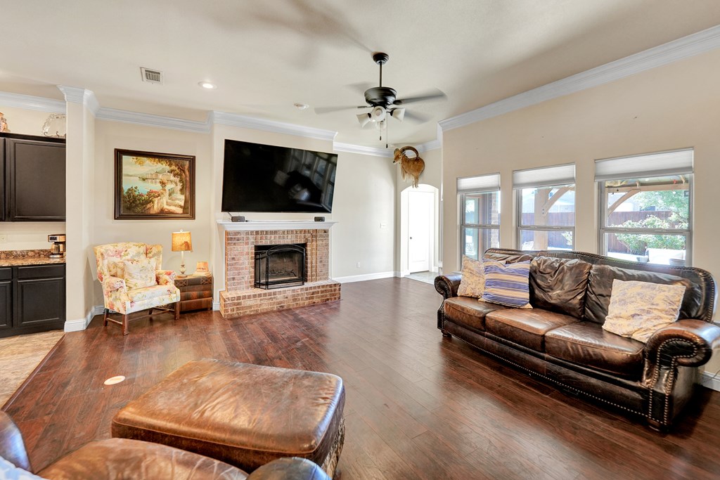 5609 Champions Dr Property Photo 14
