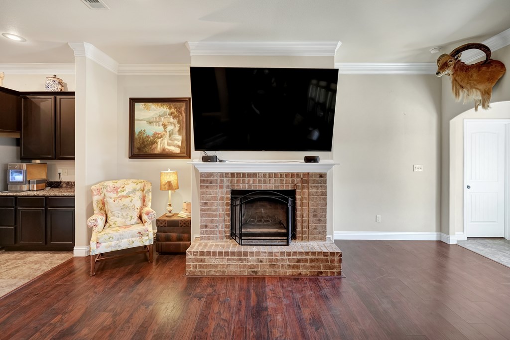 5609 Champions Dr Property Photo 17