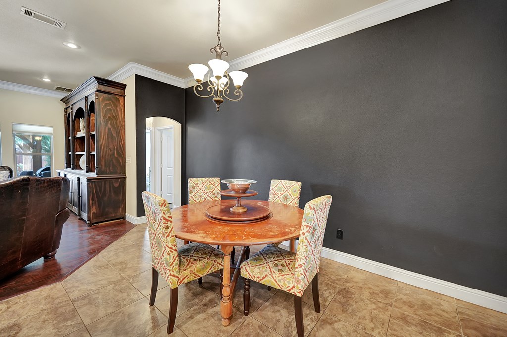 5609 Champions Dr Property Photo 19