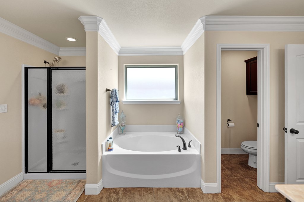 5609 Champions Dr Property Photo 36