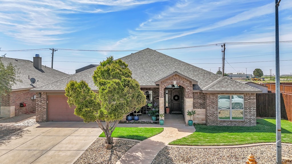 5609 Champions Dr Property Photo 49