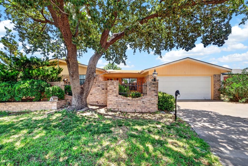 3716 Springdale Property Photo 1