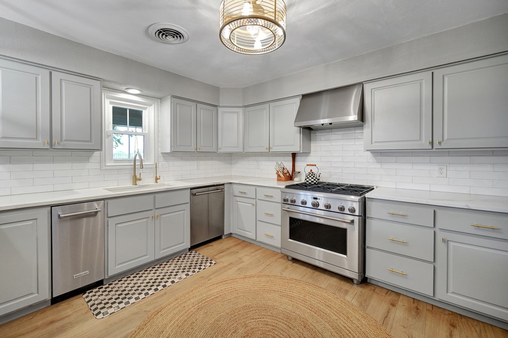 4502 Teakwood Trace Property Photo 12