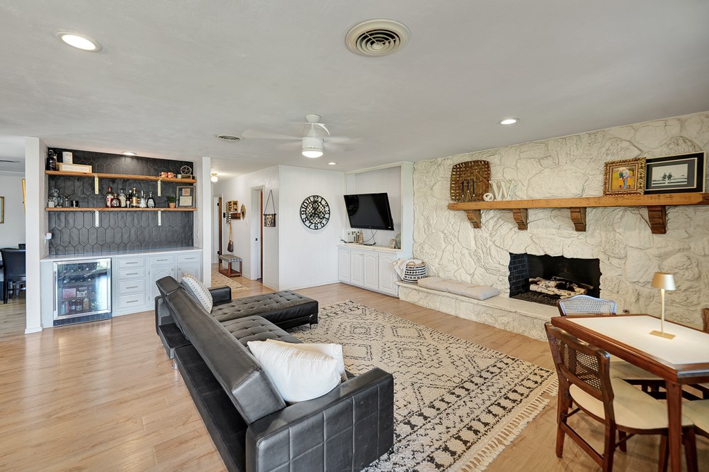 4502 Teakwood Trace Property Photo 17