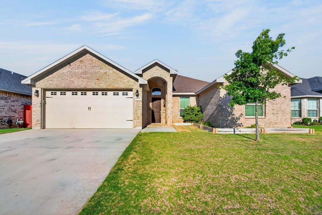 6015 Sunny Stone Dr