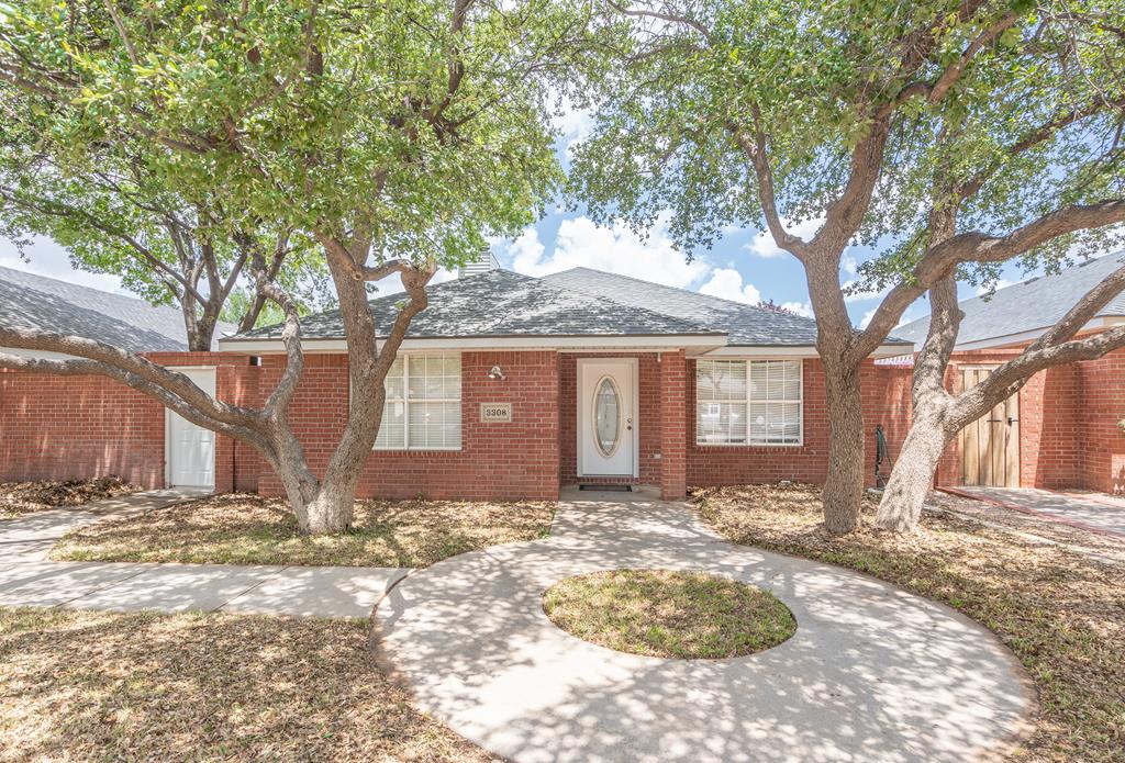 3308 Wedgewood St Property Photo 1