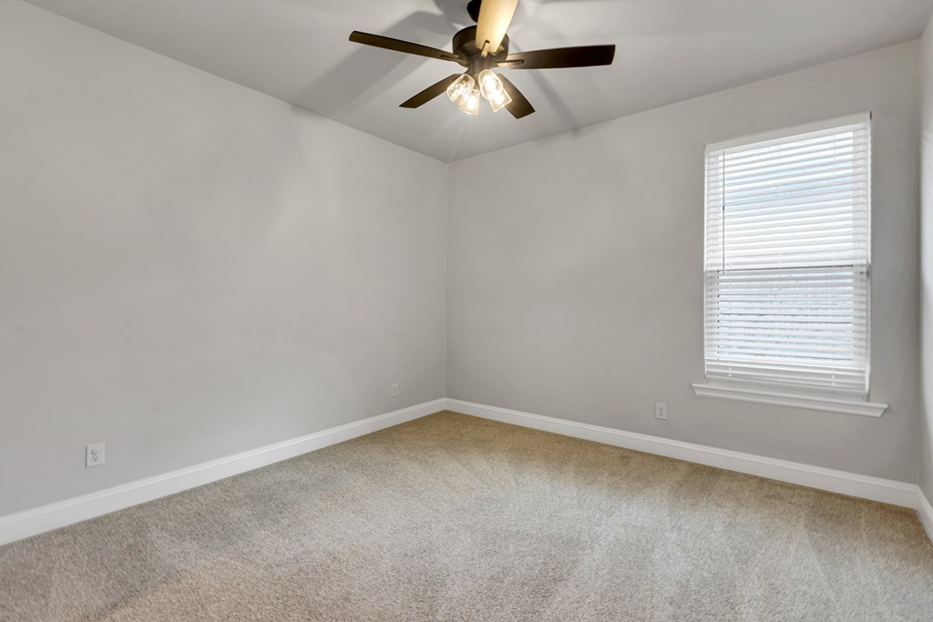 205 Peregrine Hill Circle Property Photo 16