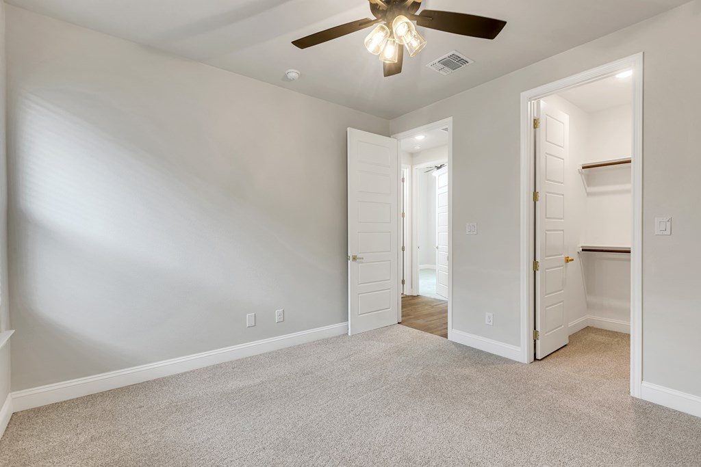 205 Peregrine Hill Circle Property Photo 18