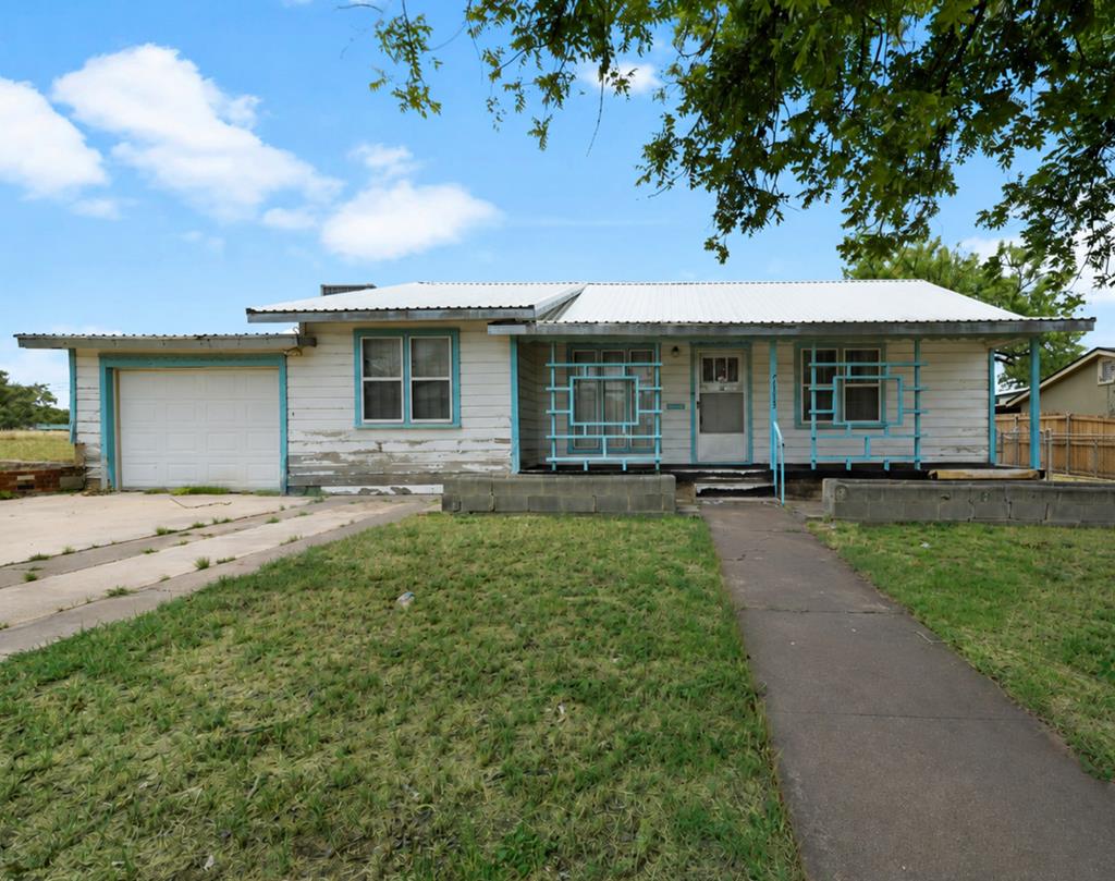 1313 Stadium Property Photo 1