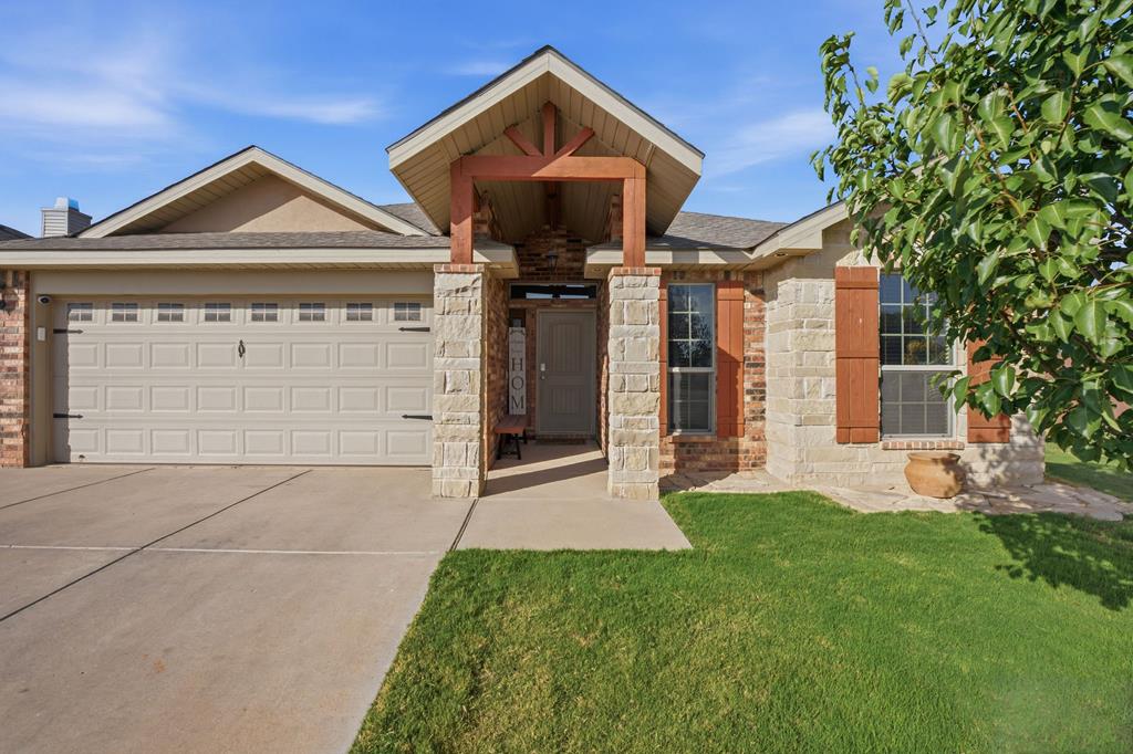504 Comiskey Property Photo 1