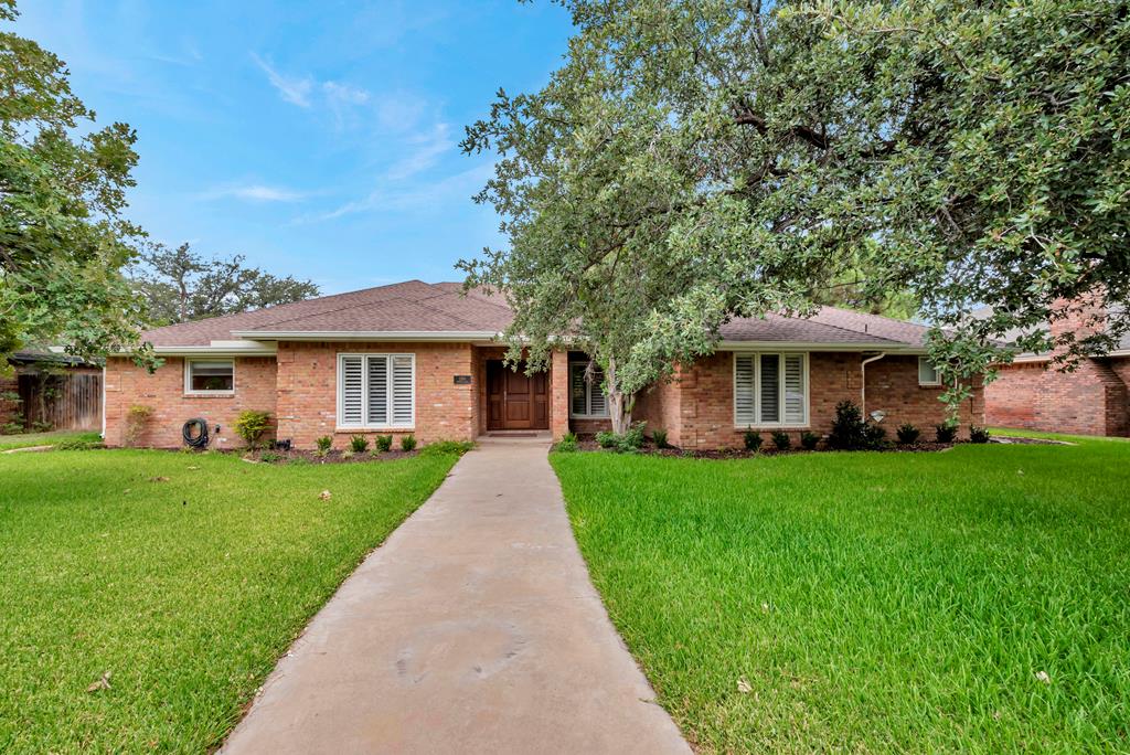1306 Brighton Place Property Photo 1